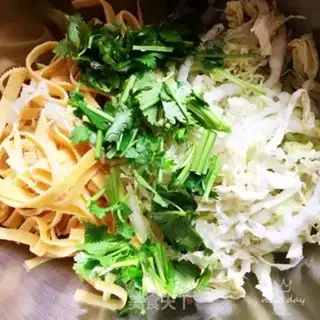 Make Soybeans with cabbage step 3