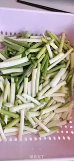 Make Garlic pork step 1