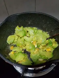 Make Salted egg cream step 9