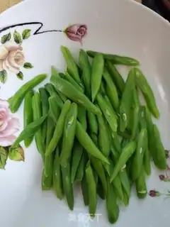 Make Four seasons of bean skating beef step 3