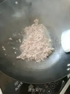Make Meat and soybeans step 1
