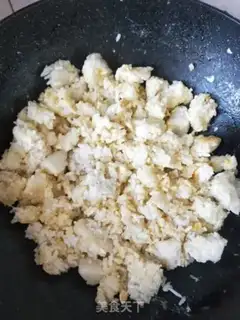 Make Egg fried rice step 2