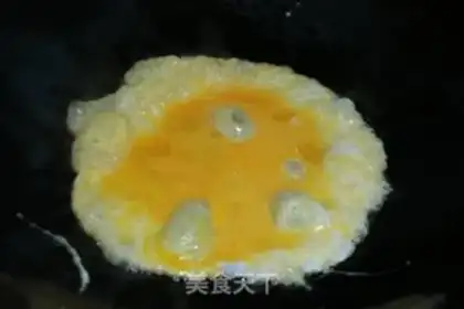 Make Tomato egg noodles step 3