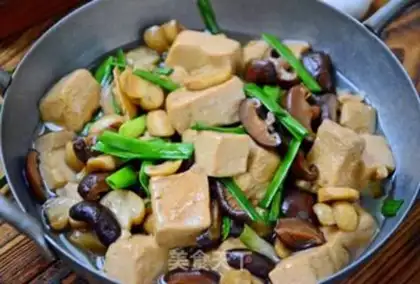 Make Tofu and mushrooms step 12