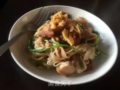 Make Garlic roast noodles step 7