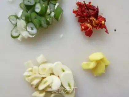 Make Snow veal noodles step 1