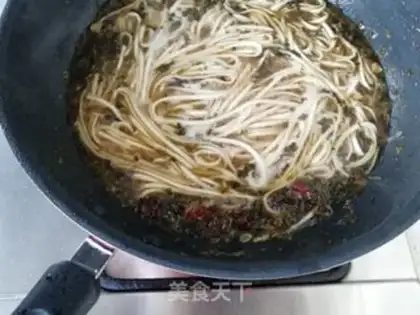 Make Snow veal noodles step 6