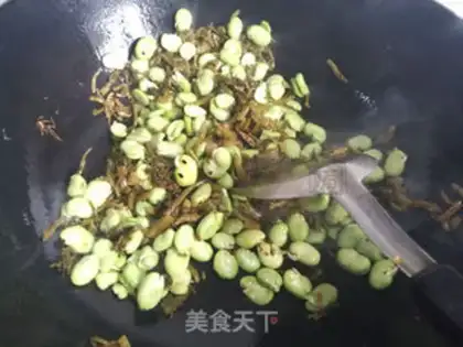 Make Snow bean petals step 4