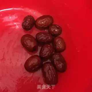 Make Three red soups step 1