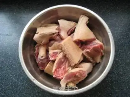 Make Curry duck legs step 1