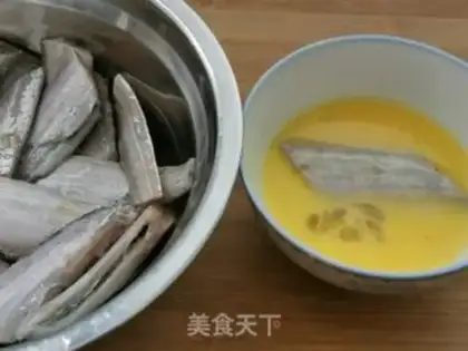 Make Red-fried fish step 1
