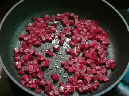 Make Sweet root with red rice step 5