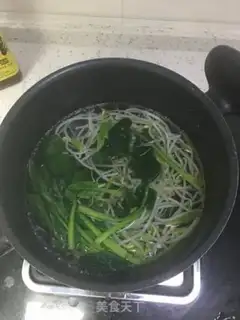 Make The oily noodles from the dumplings step 2
