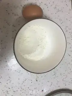 Make White eggs and rice step 0