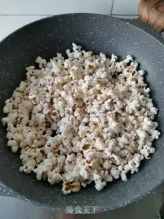 Make Popcorn step 2
