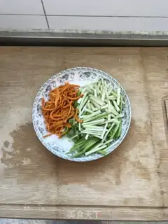 Make Chicken-wielding insects step 2