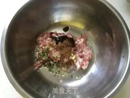 Make Pork dumplings step 5