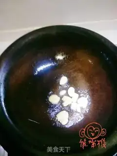 Make Tomatoes and blue flowers step 2