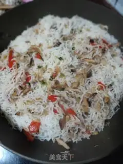 Make Squirrel mushrooms, rice powder step 5