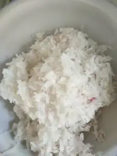 Make The radish meat bag step 1