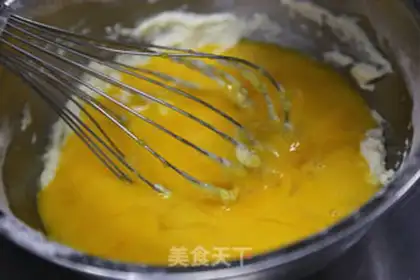 Make Fruit box cake step 7