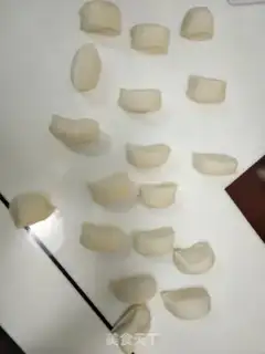 Make The radish meat bag step 9