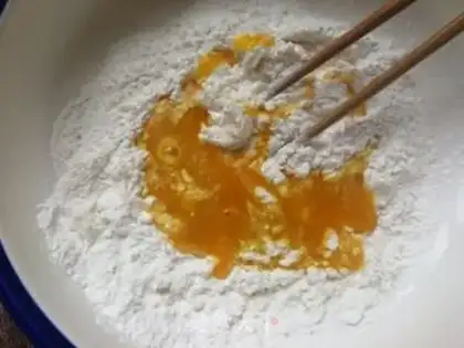 Make Cinnamon makes round step 2