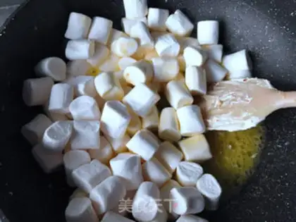 Make Popcorn puff step 1