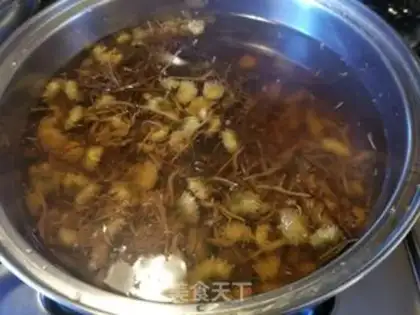 Make Chicken-bones-breed tea step 2