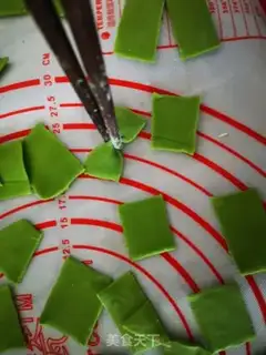 Make Spinach butterflies step 4