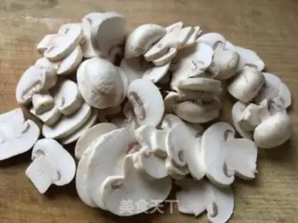 Make Fungus and tomatoes step 1