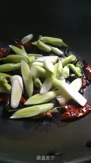 Make Pyramid and garlic step 6