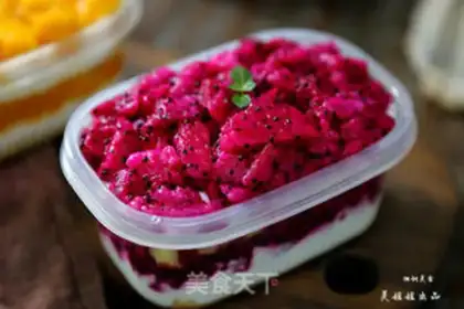 Make Fruit box cake step 34
