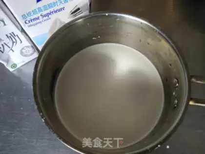 Make Blueberry milkshake step 0
