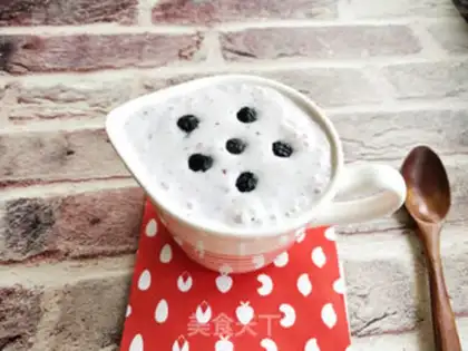 Make Blueberry milkshake step 9