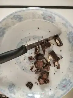Make Pumpkin chocolate soup step 0