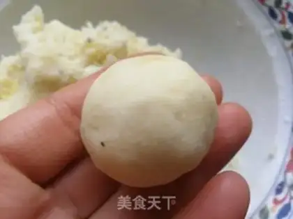 Make Gold potato ball step 5