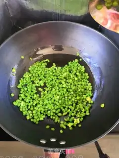 Make Flies step 3
