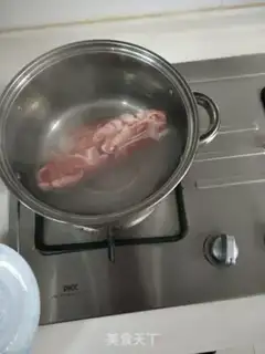 Make Homemade three hot pots step 3