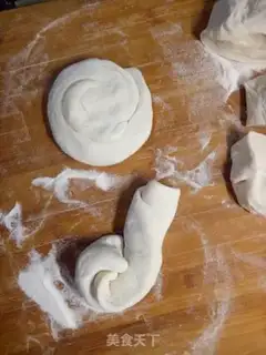 Make Onion cake step 5