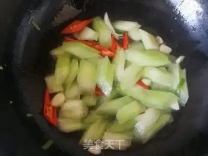 Make Celery makes lilies step 6