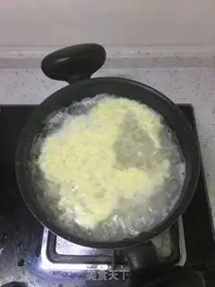 Make Red sugar and rice and omelet soup step 3