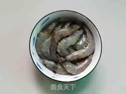 Make Coke shrimp step 1