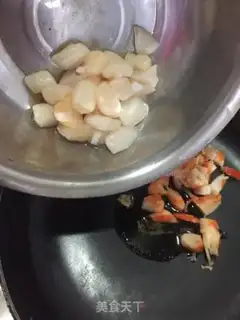 Make Shrimp-dry-dry-basket grub step 6