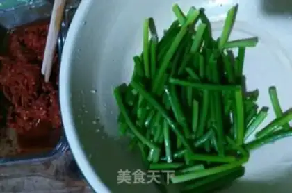 Make Spicy garlic step 1