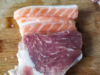 Make The salmon beef rice step 0