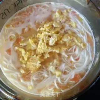 Make Tomato egg hot noodles step 6