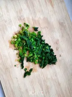 Make oatmeal spinach fried eggs step 2