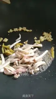 Make Scrawny squid step 2