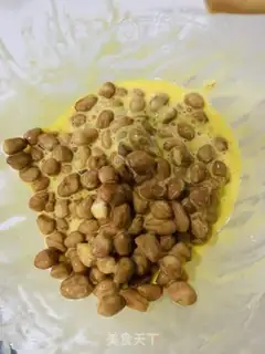 Make Sugar and peanuts step 2